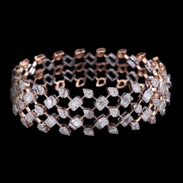 Graceful Diva Diamond Bracelet made from VVS EF diamond quality with 3.04 carat diamonds