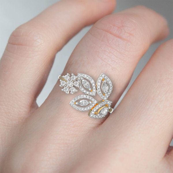 Human wearing the Eyeful Stunner Diamond Ring