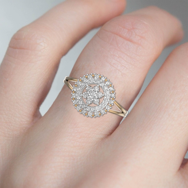 Human wearing the Mesmerizing Aureole Diamond Ring