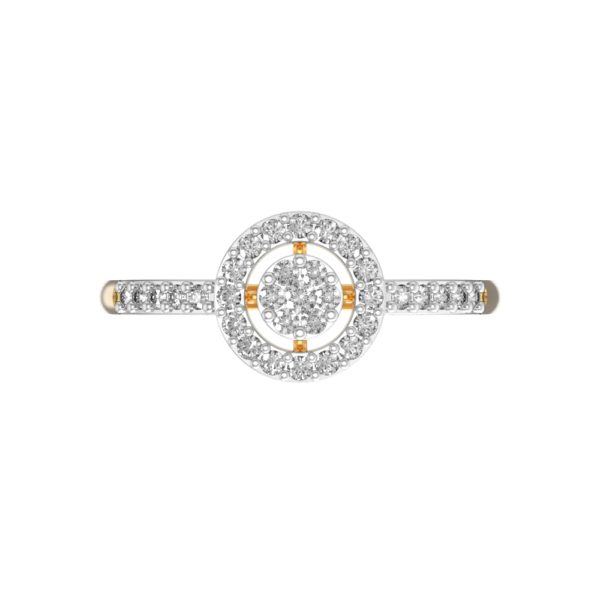 View of the Paradisiacal Stunner Diamond Ring in close up
