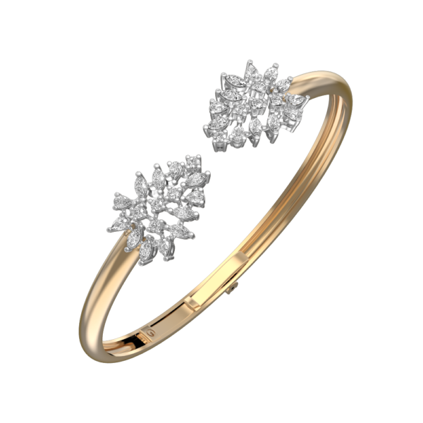 VVS EF Grade Ravishing Opulence Diamond Bracelet with 1.5 carat diamonds