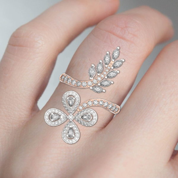 Human wearing the Ferns and Petals Diamond Ring